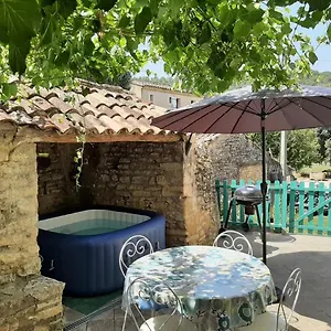  Hébergement de vacances Au Cœur Du Luberon